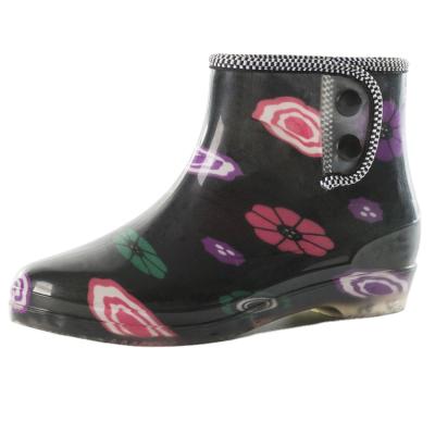 China Wholesale Fashion Waterproof Women Button PVC Waterproof Rain Boots For Ladies for sale