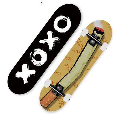 China Outdoor Activities Wholesale Cheap Skate Board Set 7 Ply White Birch Custom White Maple Complete Skateboard for sale