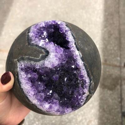 China China High Quality Crystal Amethyst Stones Ball Healing Face Hole Smile Sphere For Decoration for sale