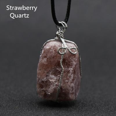 China Hot Sale CLASSIC Crystal Stone Pendant Strawberry Quartz Raw Natural Rose Quartz Gemstone Jewelry Rough for sale