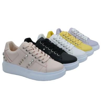 China Fashion Trend Economic Custom Design Popular Product 2021 Women's Fashion Comfortable Sneakers for sale