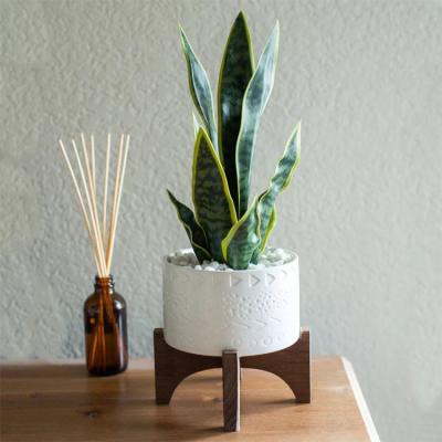 China Small Unique Exquisite Minimalist Decoration Outdoor Planter Ceramic Flower Pots Maker With Wooden Stand for sale