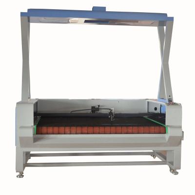 China High Productivity Water Cooled Computer Fabric Laser Cutting Machine With Projector And Roller SK1810 for sale