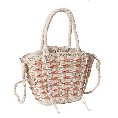 China Lady Woven Shoulder Crossbody Handbag Women Braid Bags Beach Large Summer Tote Bag Handmade for sale