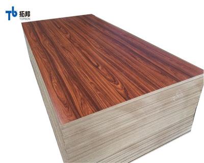 China MDF board 4x8 and 2mm melamine laminated MDF moisture proof for furniture for sale