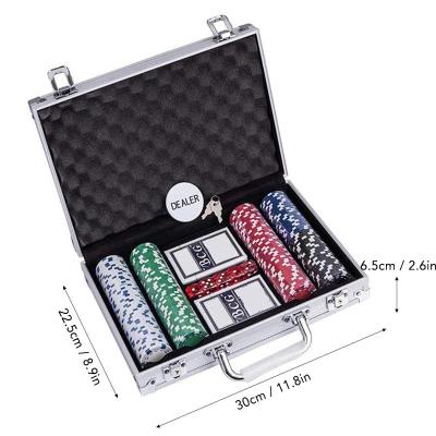 China Professional Portable Board Game 200PCS Chips Set 40mm11.5g Plastic Weight And Size Poker Set With 5 Dies 2 Poker Aluminum Box For Game for sale