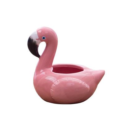 China Europe Ceramic Creative Cute Cartoon Flamingo Ashtray Living Room Decoration for sale