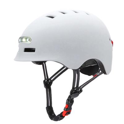 China Fashionable Cycling Bicycle Cycling Helmet Ventilated PC Helmet Safety Helmet Equipment With Front And Rear LED Warning Lights for sale