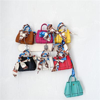 China 2023 fashion vintage lady fashion trends kids handbags mini ninas de para cartera de bolso de nina girls handbags kids handbags for little girls for sale