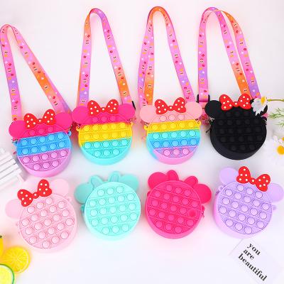 China Fashion Children Clips Silicone Pink Mouse Bag Messenger Bag 2023 Cartoon Pop Bubble Coin Purse Cross Head - Body Bag for sale