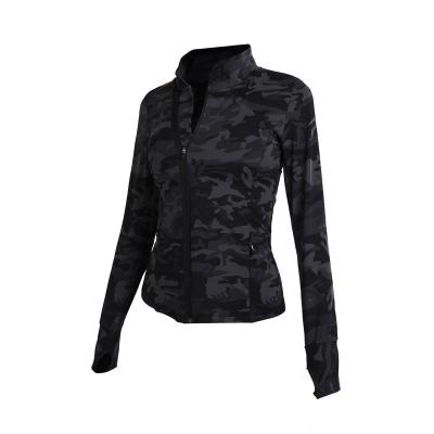 China Autumn And Winter Sports Jacket Women Breathable Yoga Running Zipper Outdoor Hooded Camouflage Camouflage Tops Slim Fitness Training Long Sleeve for sale