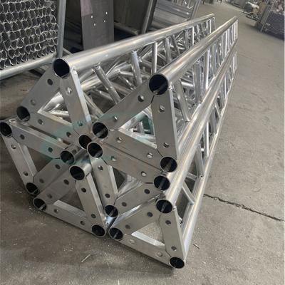 China Aluminum Alloy 6061-T6 Favorable Price Triangle Truss 300mm*300mm Aluminum Screw Truss For Sale for sale