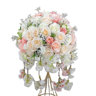 China Red Roses Simulation Flower Bouquet Silk Continental Silk Supply Items for sale