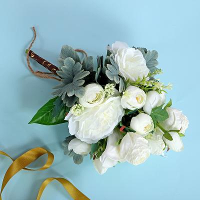 China Modern High Quality Artificial Bridal Floral Flowers Rose Bouquet For Wedding for sale