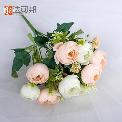 China Popular Wholesale Artificial Party Bouquet Flower Bride For Wedding And Home Decor for sale