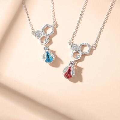 China Hot Sales FASHIONABLE S925 High Quality Sterling Silver Jewelry Glowing Handmade Crystal Bee Necklace for sale