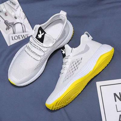 China WALKING SHOES STRIKING 2020 new fashion men shoes male men's sports shoes breathable canvas shoes for sale