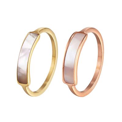 China 2022 Lead Free Nickel Free Tarnish Free Natural Stainless Steel Shell Ring 14K Rose Gold White Shell Finger Ring for sale