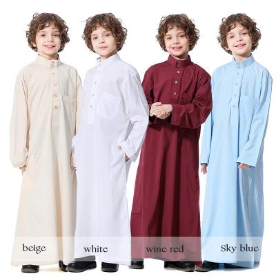 China 2022 Solid Single Breasted Boys Traditional Abaya New Arrival Muslim Boys Dress Abaya Kids Islamic Clothing Muslim Abaya For Boys Wholesale for sale