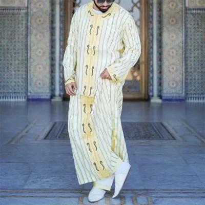 China 2022 New Fashion Men's Ethnic Viable Ramadan Gown Moroccan Robe Striped Long Thobe Shirt for sale