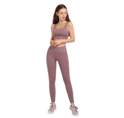 China Solid Color Breathable Yoga Wear Set With Bra Soft And Thin Sexy Women Yoga Set New Wholesale for sale