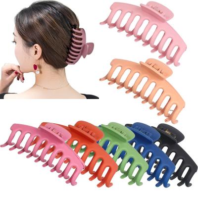 China Hair Binding Non Slip Super Strong Big Hair Claw Large Clips For Women And Girls Cute Thick Hair Banana Acrylic Hair Clip for sale