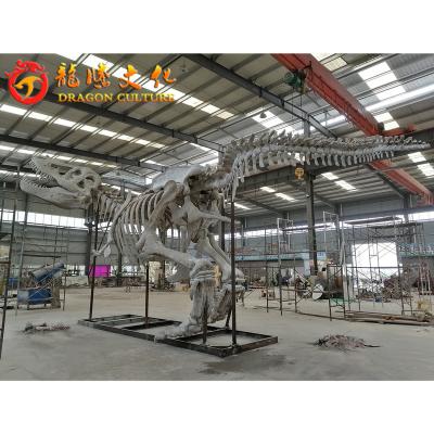 China New Style 2022 Silicone Light Gray T-rex Dinosaur Skeleton Skull Model Fossil Replicas For Amusement Park Zoo for sale