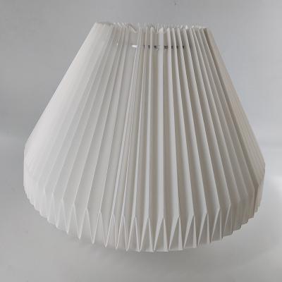 China Modern Irregular PP Pleated Lampshade KD Lampshade For Table Lamp for sale