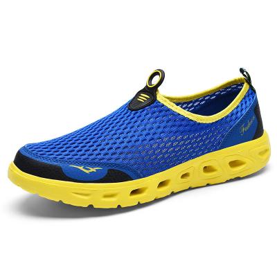 China Large Size Running Breathable Shoes Wading Creek Shoes 2021 New Summer Sports Outdoor Shoes Couple Style Mesh Upward Sneaker for sale