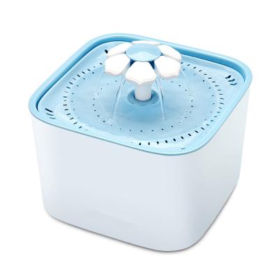 China Automatic Pet Cat Dog Water Dispenser Automatic Water Fountain with 3 Replacement Filters and 1 Silicone Mat for Cute Cats, Dogs for sale