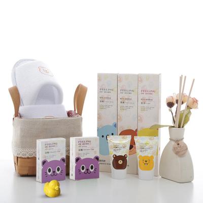 China Cosmetics Kids Amenities Kit Hotel Bathroom Disposable Hotel Shampoo And Soap Bathroom Amenities for sale