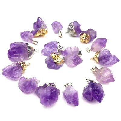 China FASHIONABLE Designer Amethysts Charms For Jewelry Making DIY Bracelet Necklace Pendant Charm Natural Irregular Stone Quartz Crystals Jewelry for sale