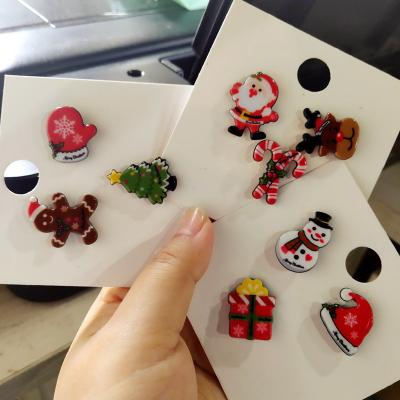 China 3pcs/set Resin+Alloy Merry Christmas Brooches Christmas Brooches Christmas Tree Elks Enamel Badge Small Brooch Women Fashion Party Jewelry Gifts for sale