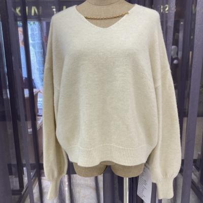 China QUICK DRY Knitted Round Neck Chain Women's Sweater for sale