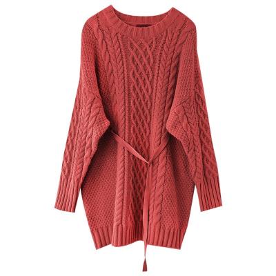 China Mid Length Women's Breathable Thick Sweater Winter Fashion Round Neck Belt Twist Dress for sale