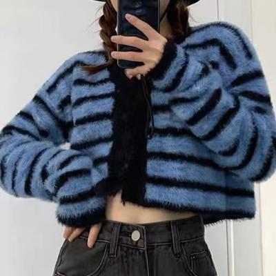 China QUICK DRY Vintage Seahorse Striped V-Territorial Hair Knitted Cardigan Coat Women's Girl's Warm Open Navel Short Sweet Spicy Top for sale