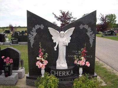 China black granite memorial with marble angel for sale