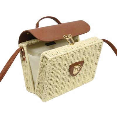 China 100% Handmade Holiday Rattan Bags Ladies Straw Clutch Wild Summer Beach Women's Handbags for sale