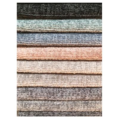 China Anti Pill SIC Upholstery Fabric 100% Polyester Anti Pilling Knitted Chenille Fabric For Sofa for sale