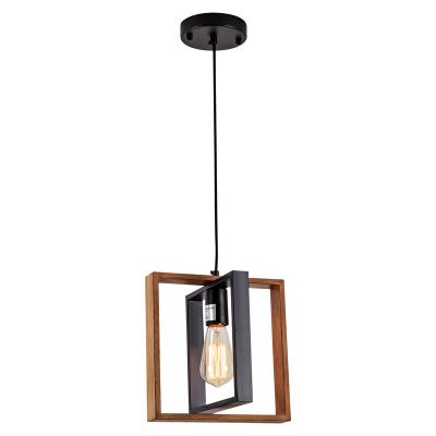 China 2022 Hot Amazon Sales Farmhouse Black Rustic Metal E26 Edison Bulbs Wooden Pendant Lights Hallway Chandeliers Lights for sale