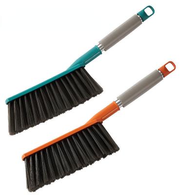 China Household Sustainable Fashion Sofa Long Handle Brush Sweeping Brush Set Bedroom Carpet Bed Brush Dusting Sanitary Cleaning Broom Small for sale