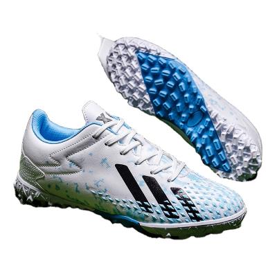 China Student Training Foot Boots Rubber Mens Soccer Shoes Youth Short Stud Sports Football Shoes for sale