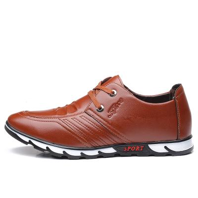 China Fashion Trend 2021Men's Casual Leather Modern Classic Lace Up Leather Striped Perforated Dress Oxfords Shoes for sale