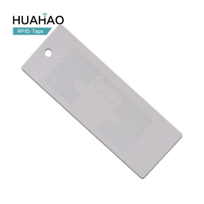 China Waterproof/Washable HUAHAO RFID Manufacturer FSC Rssive RFID Cloth Tag NFC 860mhz 960mhz 13.56mhz Label Manufacturer UHF Paper Waterproof Laundry for sale