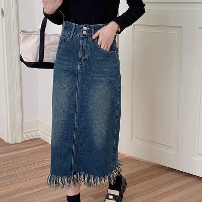 China Wholesales Ladies Knee Length Dress Midi Dark Blue Women's Breathable Denim Skirt With Fringed Bottom for sale