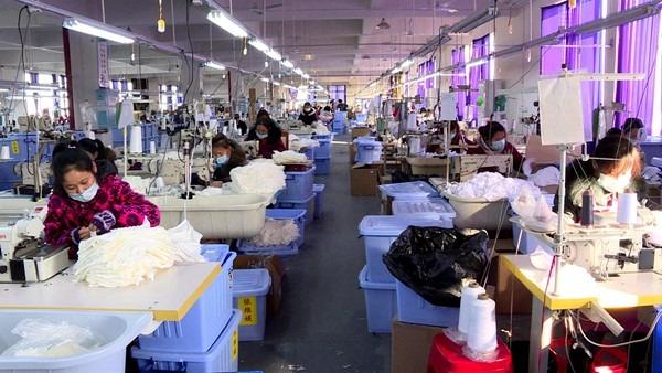 Verified China supplier - Dongguan Yisen Clothing Co., Ltd.