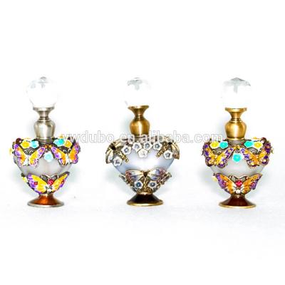 China Personal Care 5ml Metal Alloy Dragonfly Design Perfume Bottle Empty Glass Essential Heart 0il Shape Bottles#59697D for sale