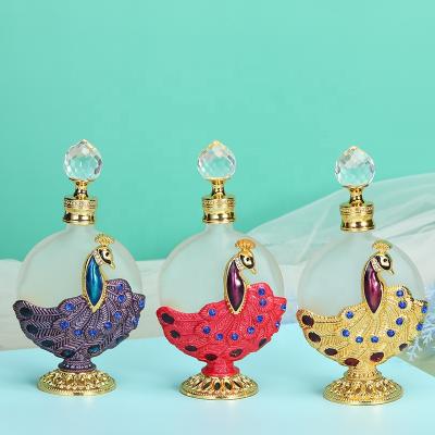 China Popular Personal Care 30ml Metal Peacock Perfume Bottle Essential Oil Attar Bottles Refillable Factory Outlet#896L/Arabian Dubai for sale