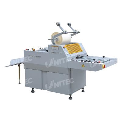 China Semi - Automatic Roll Laminator Machine , Single Sided Heated Roll Laminator With Separator SFML-520 for sale