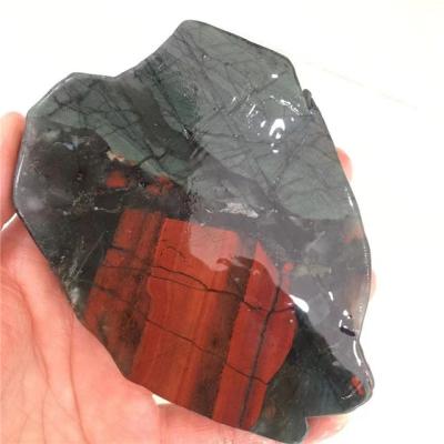 China Wholesale Natural Healing Stone Europe Massage Coaster African Bloodstone Slice For Home Decoration for sale